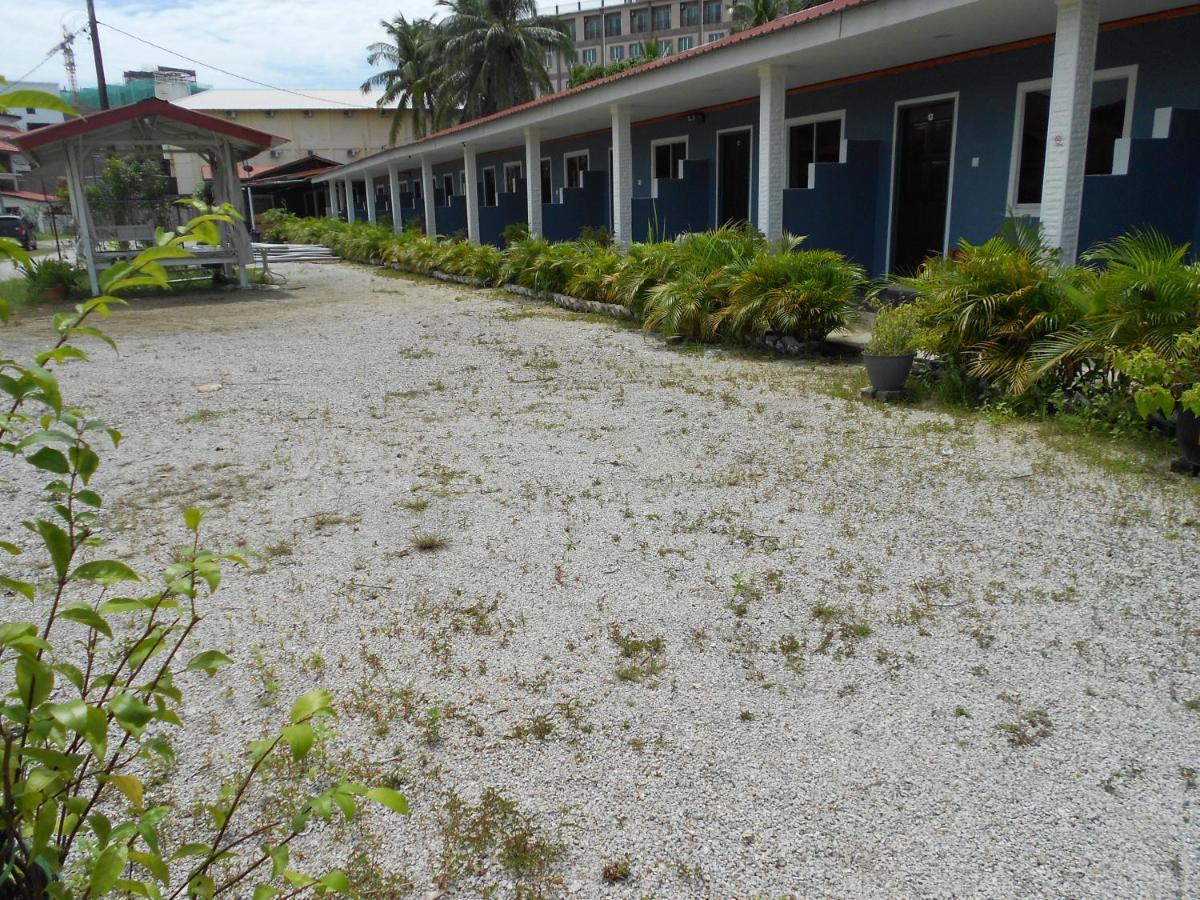 Perintis Motel Cenang Пантай Ченанг Екстериор снимка